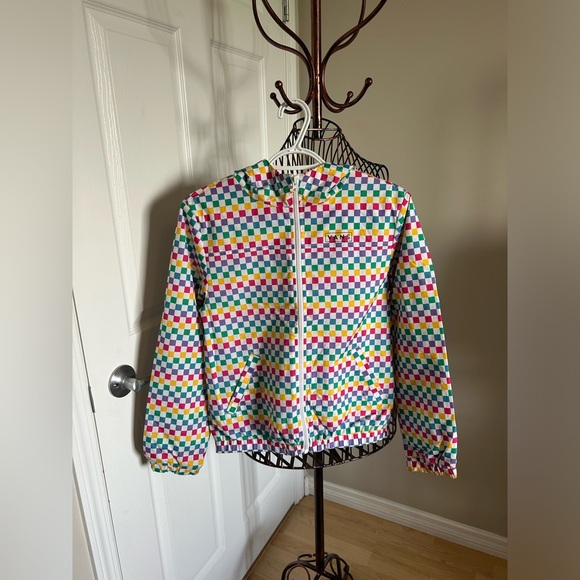 ⭐️ Vans Youth Kastle Rainbow Checkered Wind Breaker ⭐️ - Picture 1 of 4